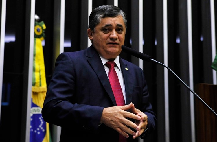 Deputado José Guimarães participará de atos em defesa de Lula