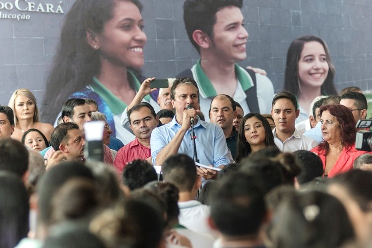 Uruburetama: Jovens recebem nova Escola Estadual de Educação Profissional