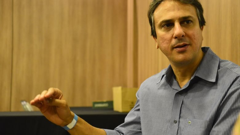 Governo do Ceará entrega equipamentos de segurança, títulos de terra e anuncia investimentos no Vale do Jaguaribe e no Sertão Central