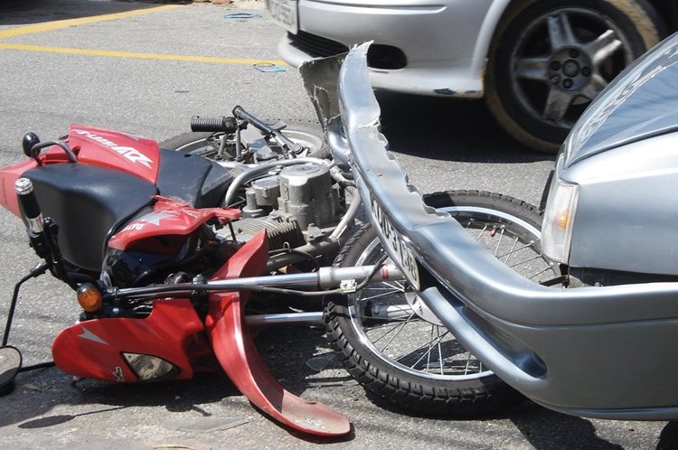 Acidente com moto lidera atendimentos do SAMU no carnaval