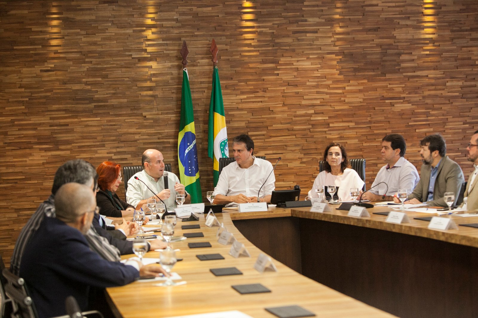 Governo do Estado e Prefeitura de Fortaleza apresentam propostas para enfrentar violência em dias de jogos