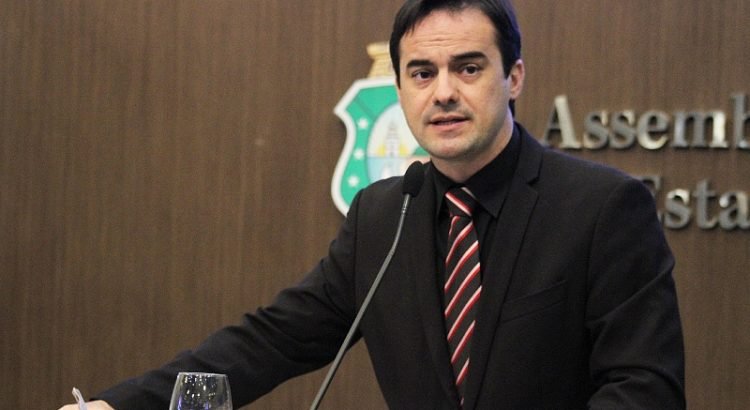 Delegacia especializada descarta que tenha havido tentativa de sequestro da filha de Capitão Wagner