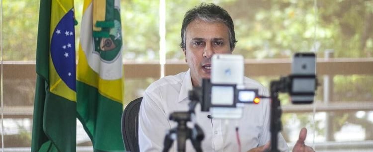 Camilo Santana realiza bate-papo ao vivo no Facebook nesta terça-feira, 13