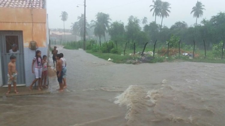 Funceme registra chuvas nas regiões mais críticas do Ceará
