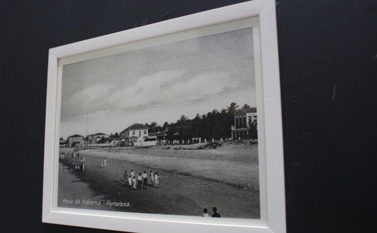 208e27efd01c4656ea71061aa5845d28_XL