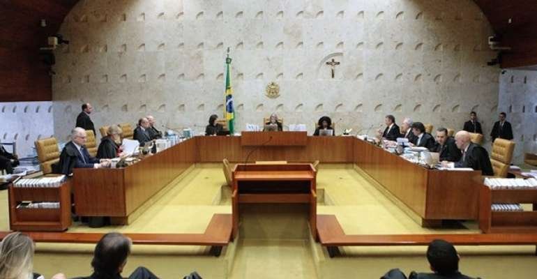 10 ministros votam pela restrição ao foro privilegiado