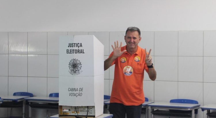 “Clébio se preparou para ganhar as eleições, não para administrar Quixeramobim”, diz jornalista