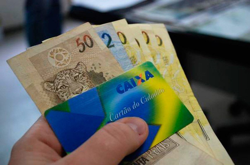 Saques do PIS/Pasep colocarão R$ 34,3 bilhões na economia