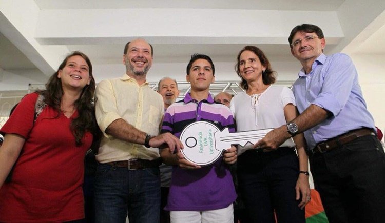 35921783_806188896253547_2001385718336716800_n