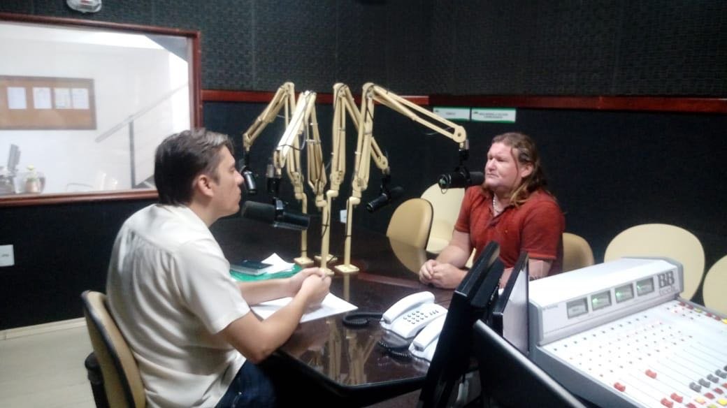 Após ser demitido sem aviso prévio, funcionário do HRDPN denuncia perseguição política por parte da Prefeitura e diz que prefeito deve “descer do palanque”