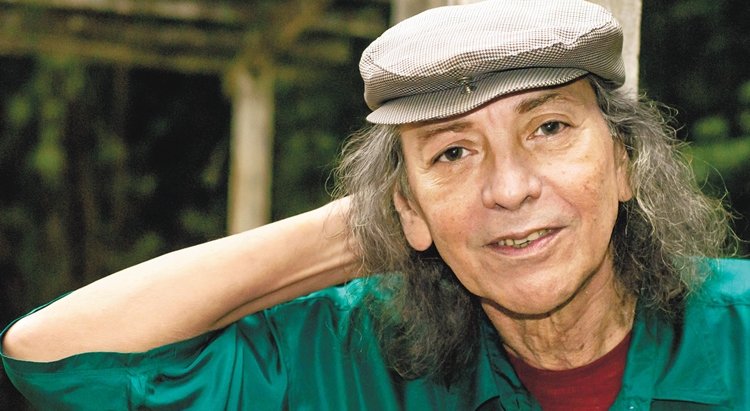 Cantor cearense Ednardo permanece na UTI com infecção