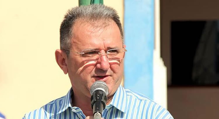 Gestão Pavone: Sindicato denuncia demissão de professora para contratação de pessoa ligada a vereador