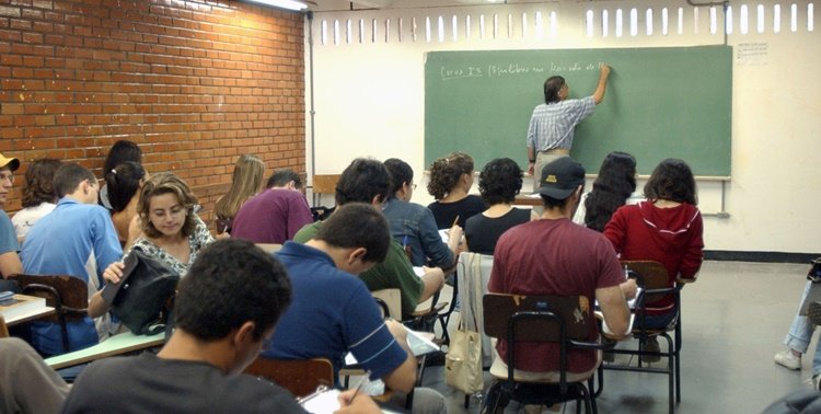 05112010-arquivoalunos1