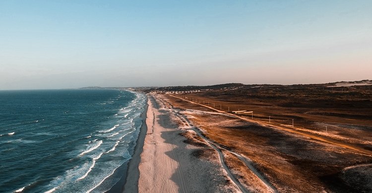 marcos-felipe-DHhFfZU38r8-unsplash