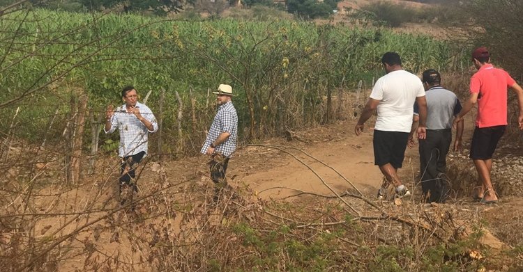 O deputado visitou a cidade acompanhado do presidente do PSL-Lavras da Mangabeira, Chico Viana (3)