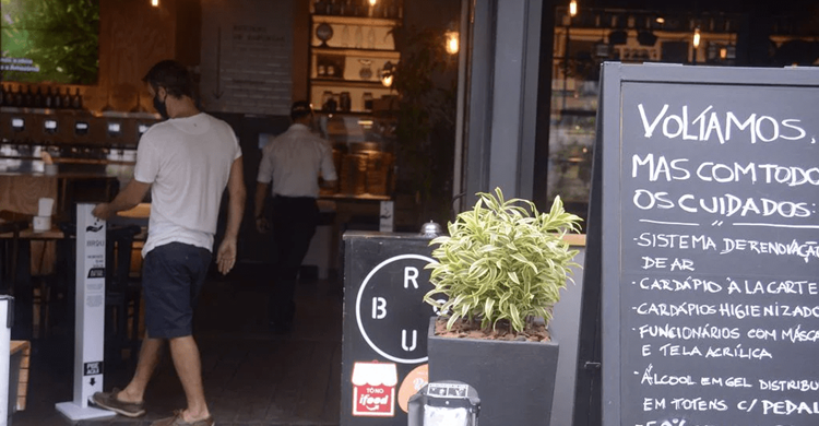 Secretaria da Saúde do Ceará intensifica fiscalização em estabelecimentos