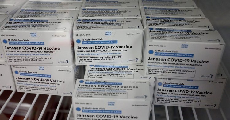 2021-03-05t165031z_967749065_mt1usatoday15675318_rtrmadp_3_a-shipment-of-the-johnson-and-johnson-janssen-covid-19
