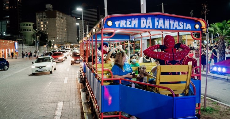 volta_dos_trenzinhos_da_alegria_010-17942553