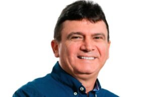 Justiça homologa acordo para prefeito de Itapiúna pagar multa de R$ 28,8 mil por autopromoção ilegal