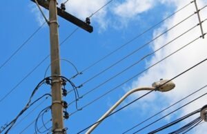 Ministério Público vai fiscalizar prestação do serviço de energia elétrica da Enel em mais duas cidades do Ceará