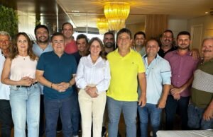 Ana Vládia anuncia Webston Pinheiro como pré-candidato à Prefeitura de Solonópole