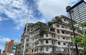 Edifício São Pedro: MPCE pede proibição da demolição do prédio