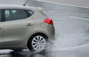 Chuvas: Técnicas de direção ajudam a evitar aquaplanagem
