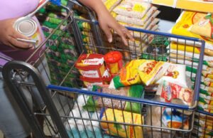 Cesta básica sobe em 14 capitais brasileiras em fevereiro