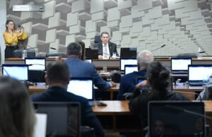 Dívidas dos estados e municípios serão discutidas em comissão do Senado