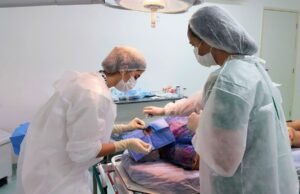 Ceará regionaliza aplicação de injeção intraocular com implementação de protocolo na Policlínica Regional em Maracanaú