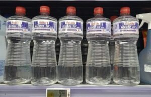 Anvisa volta a proibir venda de álcool líquido 70%