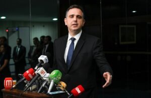 PEC que aumenta salários de juízes não será votada nesta semana, afirma presidente do Senado