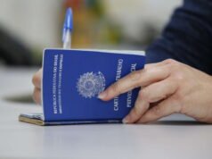 CCJ da Câmara aprova proposta que acaba com escala 6×1