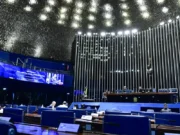 Senado acumula pedidos de impeachment contra ministros do STF em meio a tensões institucionais