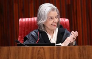 Cármen Lúcia é eleita presidente do TSE; ministra comandará Eleições 2024