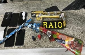 Cinco homens suspeitos de crimes são presos durante operação do Raio em Quixadá