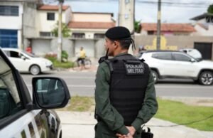Cinco policiais são presos por integrar organização criminosa e cometer delitos em Fortaleza