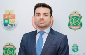 Elmano anuncia saída de Samuel Elânio da Secretaria da Segurança Pública do Ceará