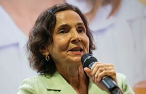 Izolda Cela comunica saída da Secretaria Executiva do Ministério da Educação