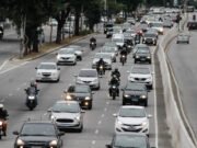 Governo abre consulta pública e avalia reduzir limites de velocidade em ruas e rodovias