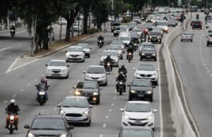 Proprietários de veículos registrados no Ceará receberão informações sobre serviços do Detran por WhatsApp