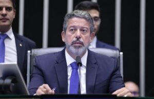 Arthur Lira quer que Mesa da Câmara possa suspender mandato de deputado