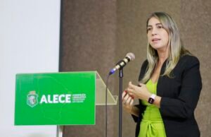 Deputada Larissa Gaspar destaca projetos de sua autoria aprovados e em tramitação na Alece