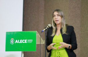 No Dia de Luta da População em Situação de Rua, deputada Larissa Gaspar destaca iniciativas do seu mandato para este segmento vulnerável