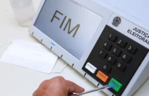 TSE recebe em média uma denúncia de propaganda irregular por minuto