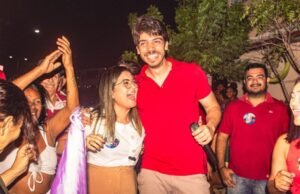 Perfis de Victor Marques e Patrícia Onofre são retirados do ar após determinação da Justiça Eleitoral