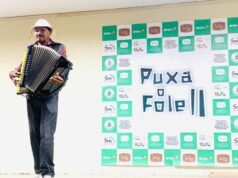 SerTão TV lança ‘Puxa o Fole II’ na Escola Humberto Bezerra; Fundação Canudos faz doação de mais de 1,5 mil livros para instituição