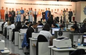 Setor de serviços cresce 1,7% em junho e atinge patamar recorde