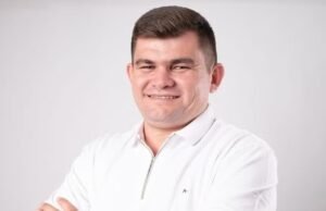 Prefeito e candidato a reeleição é assassinado a tiros no interior do Rio Grande do Norte; pai também morreu