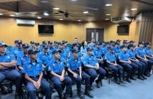 Prefeitura de Canindé entrega fardamento a integrantes do Projeto Jovem Guarda Cidadã no distrito de Caiçara